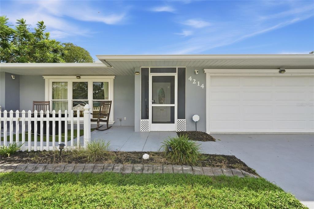 4214 TEE ROAD, SARASOTA, FL — photo 4 of 30