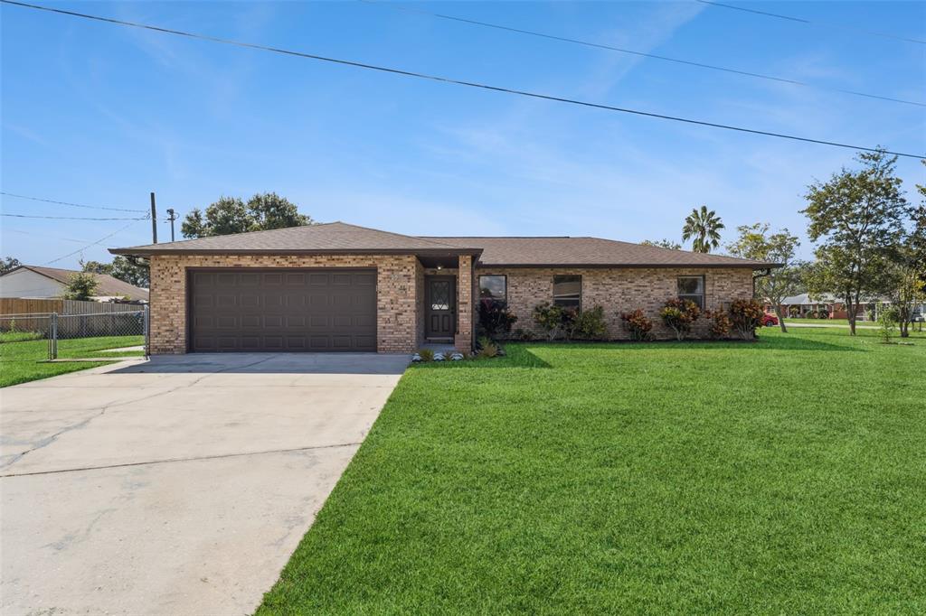 29 CYPRESS AVENUE