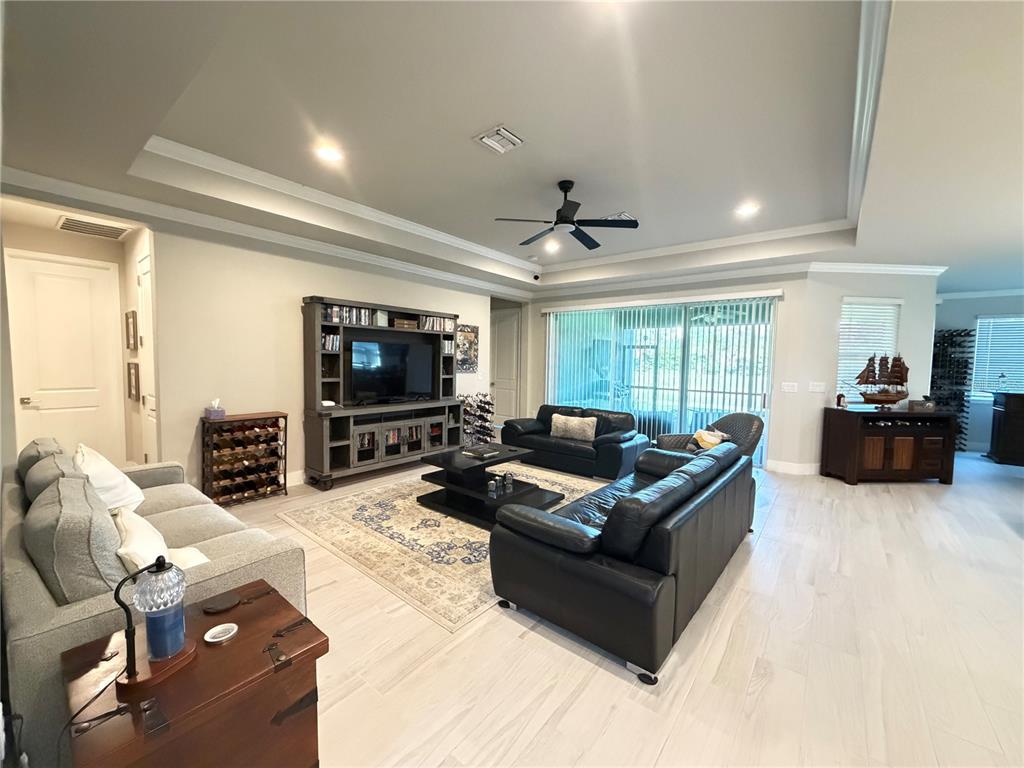 5769 LONG SHORE LOOP, SARASOTA, FL — photo 4 of 30