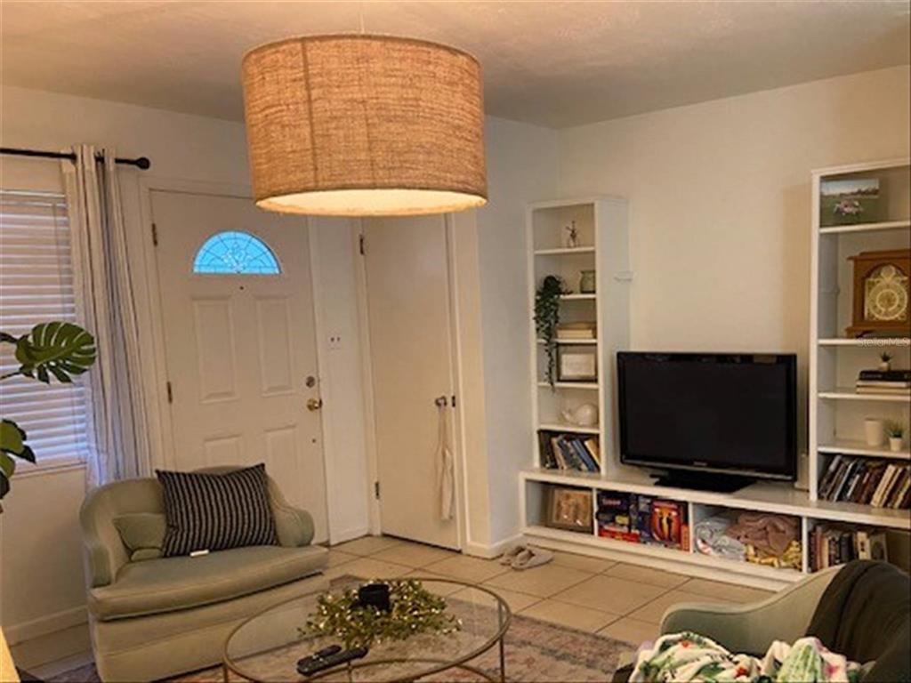 3532 NW 7TH AVENUE, GAINESVILLE, FL — photo 4 of 27