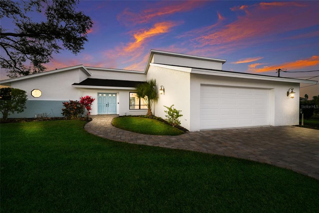 5424 AMERICA DRIVE, SARASOTA, FL — photo 3 of 30