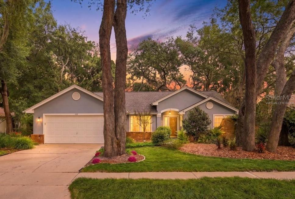 309 OAK LEAF CIRCLE