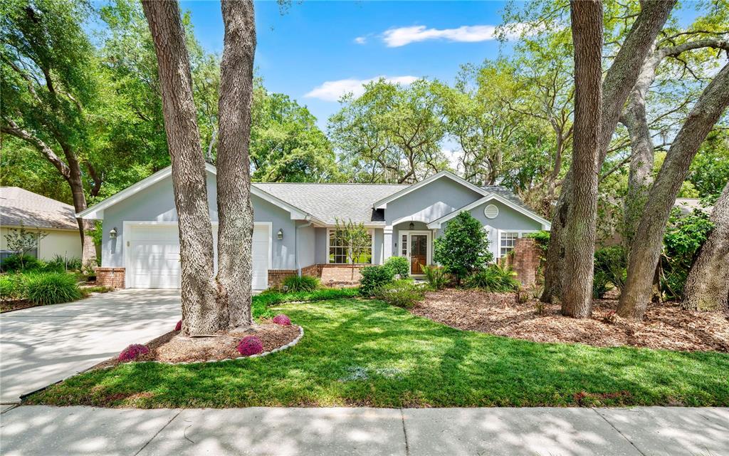 309 OAK LEAF CIRCLE
