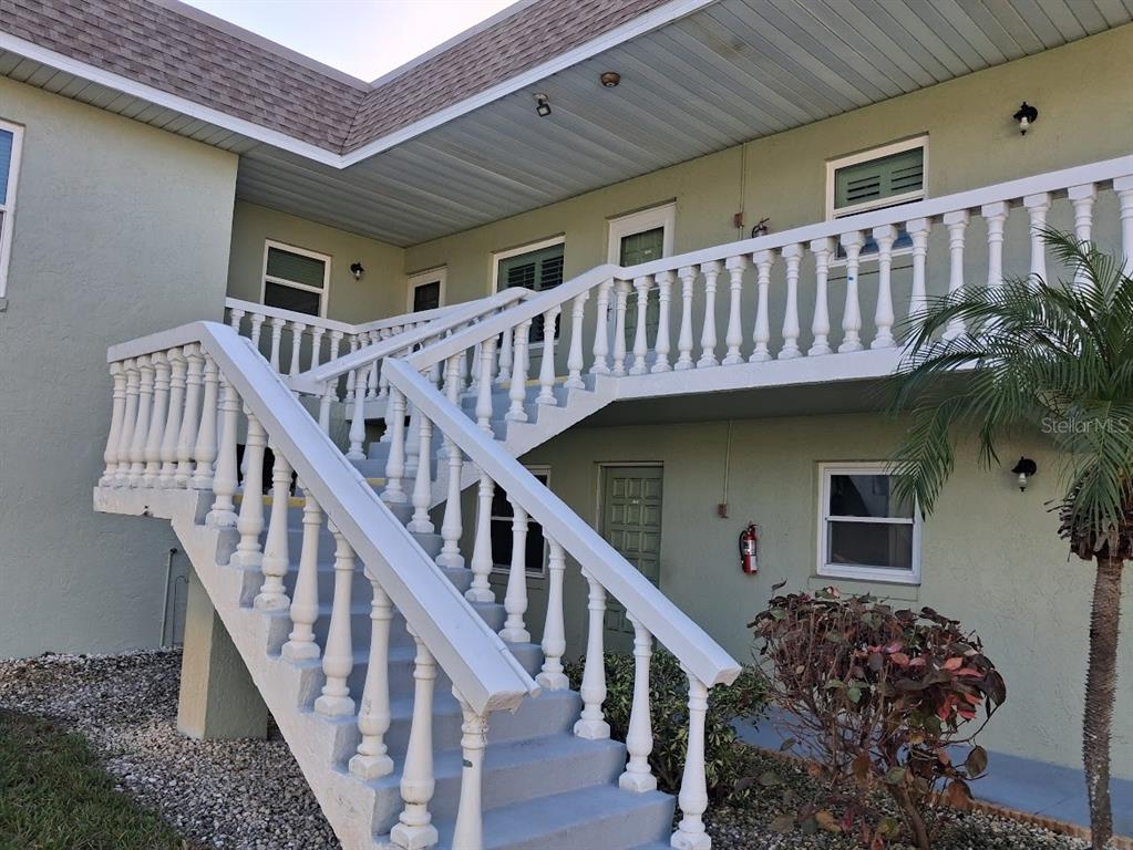 1250 S PINELLAS AVENUE UNIT 110, TARPON SPRINGS, FL — photo 2 of 30