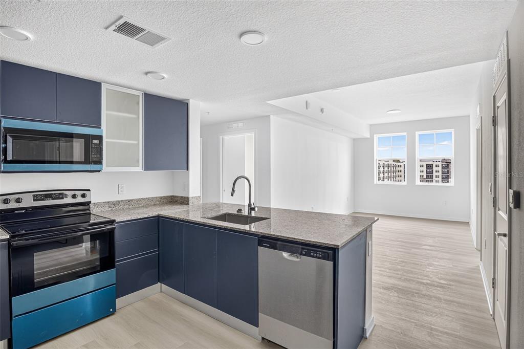 5563 MILLENIA PARK BLVD UNIT 417, ORLANDO, FL — photo 4 of 58