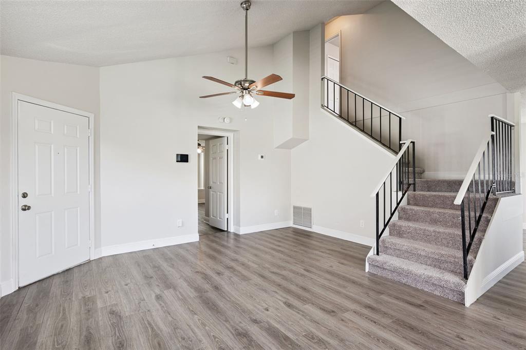 9816 SURREY RIDGE ROAD, ORLANDO, FL — photo 3 of 28