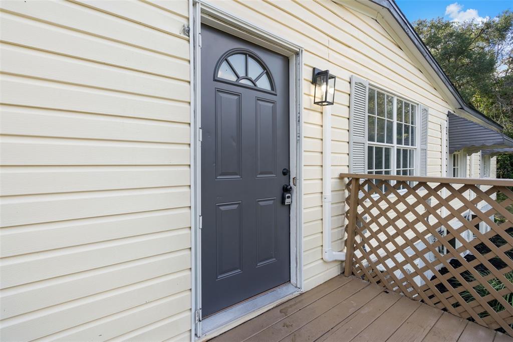 18446 EDGEWOOD DRIVE, SPRING HILL, FL — photo 5 of 76