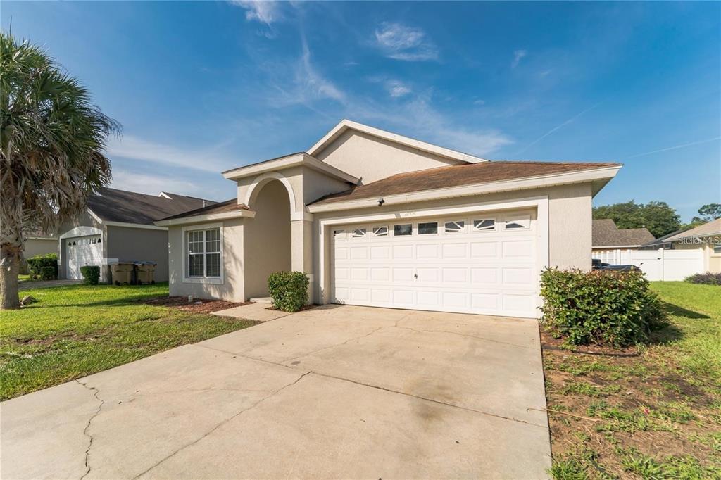 8104 SANTEE DRIVE, KISSIMMEE, FL — photo 2 of 29