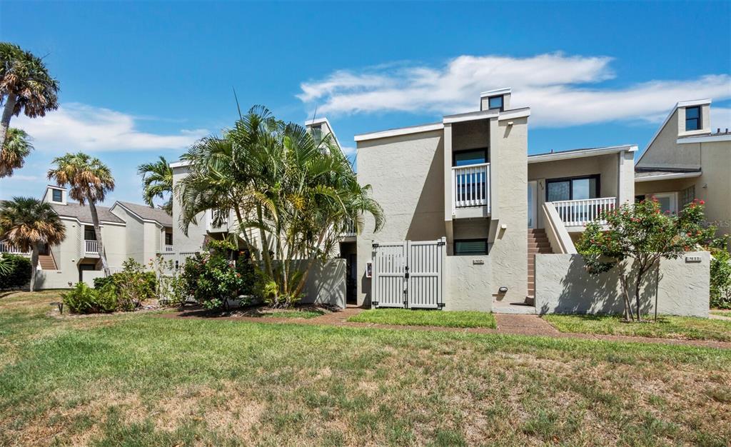 5260 GULF OF MEXICO DRIVE UNIT 413