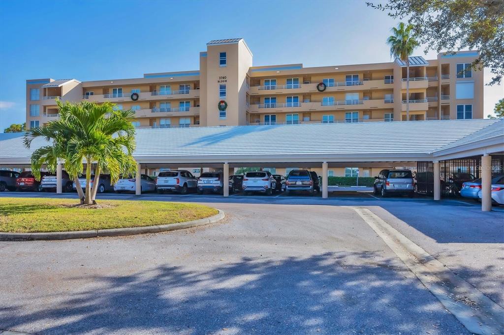 3740 PINEBROOK CIRCLE UNIT 604