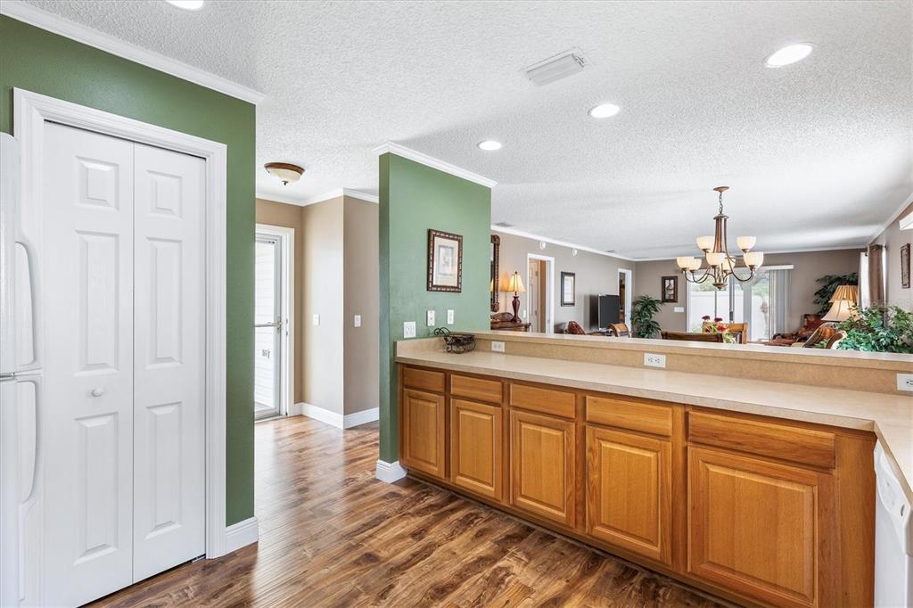 979 SMYRNA STREET, THE VILLAGES, FL — photo 5 of 34