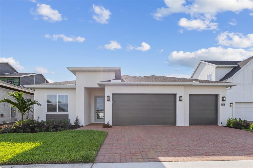 1043 GLORYLAND COURT