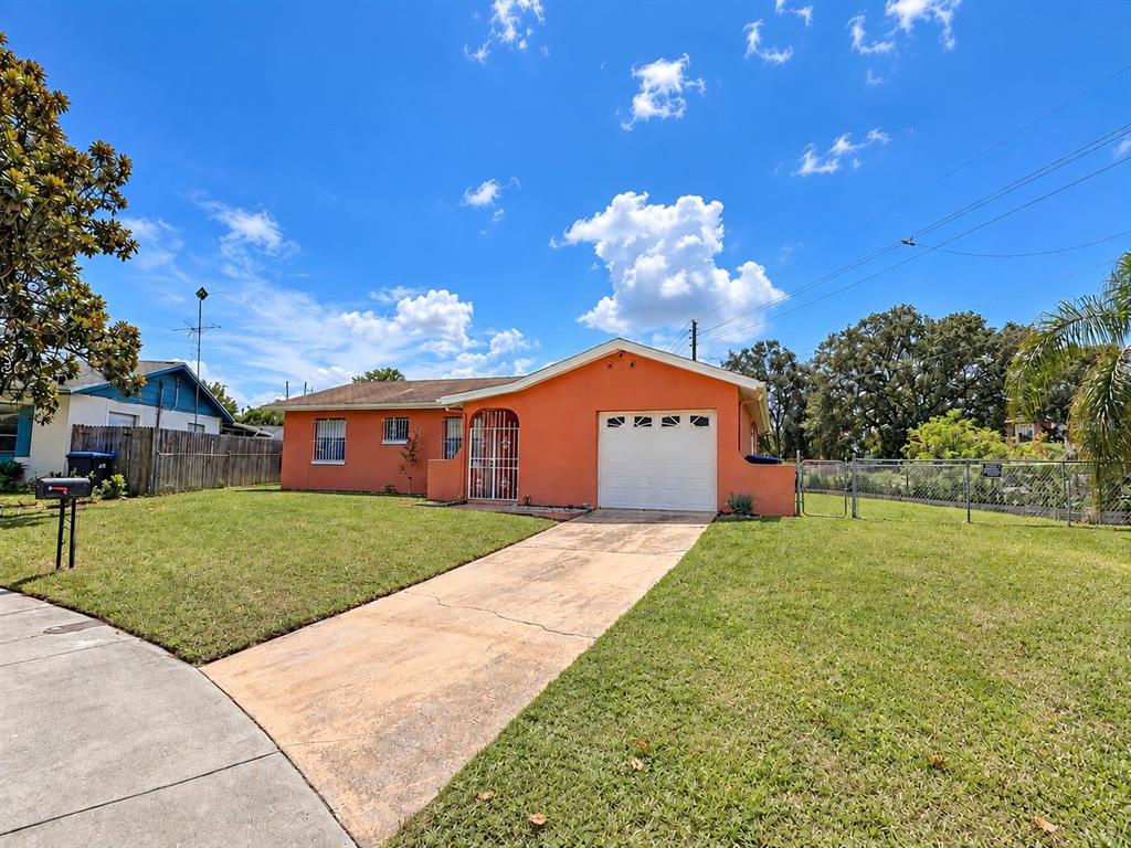 4068 CASTLEGATE DRIVE, ORLANDO, FL — photo 2 of 26