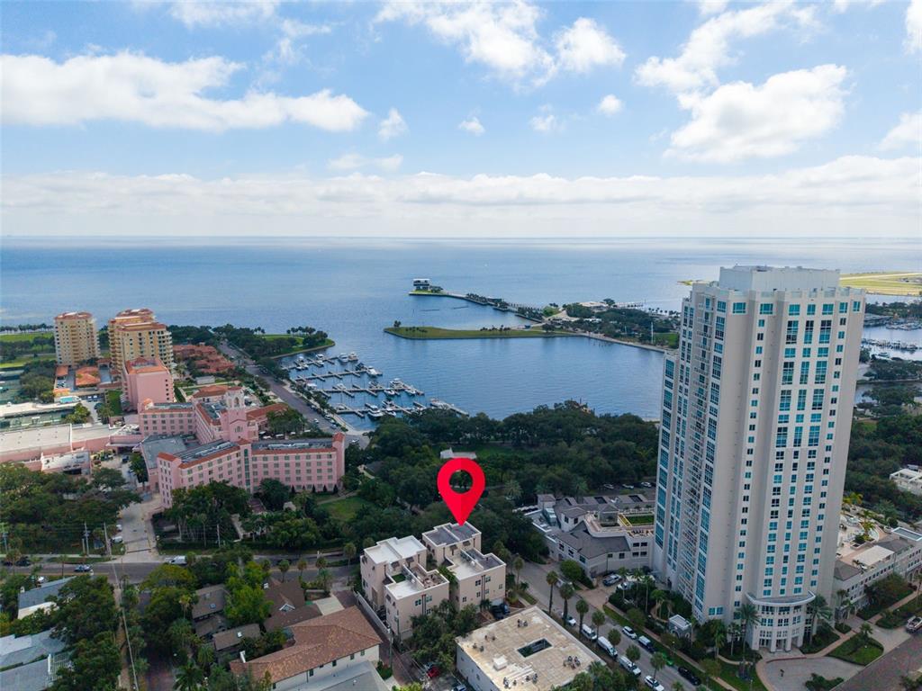 500 BEACH DRIVE NE, ST PETERSBURG, FL — photo 2 of 60