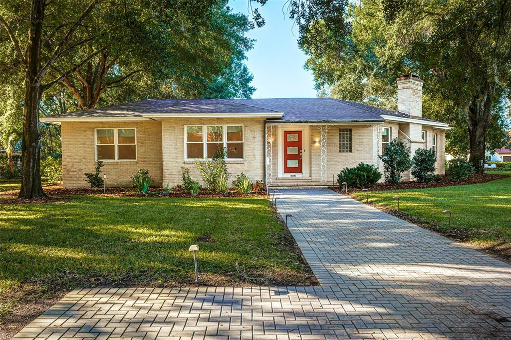 1203 EASTON DRIVE