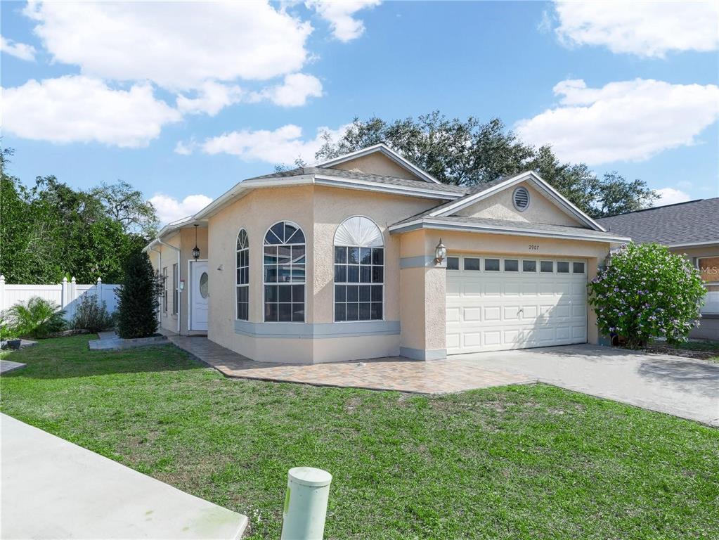2907 WILLOW OAK COURT
