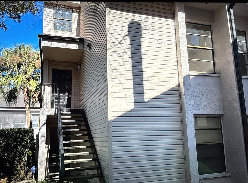 4755 PURITAN CIRCLE UNIT 521