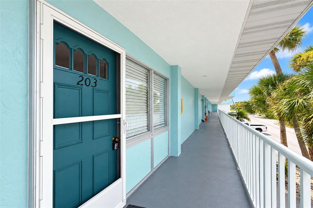 5055 N BEACH ROAD UNIT 203, ENGLEWOOD, FL — photo 4 of 30