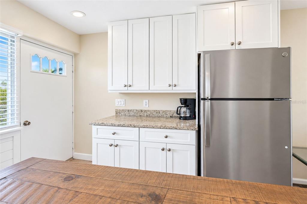 5055 N BEACH ROAD UNIT 203, ENGLEWOOD, FL — photo 5 of 30
