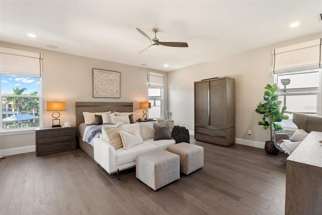 5215 W NEPTUNE WAY, TAMPA, FL — photo 5 of 30
