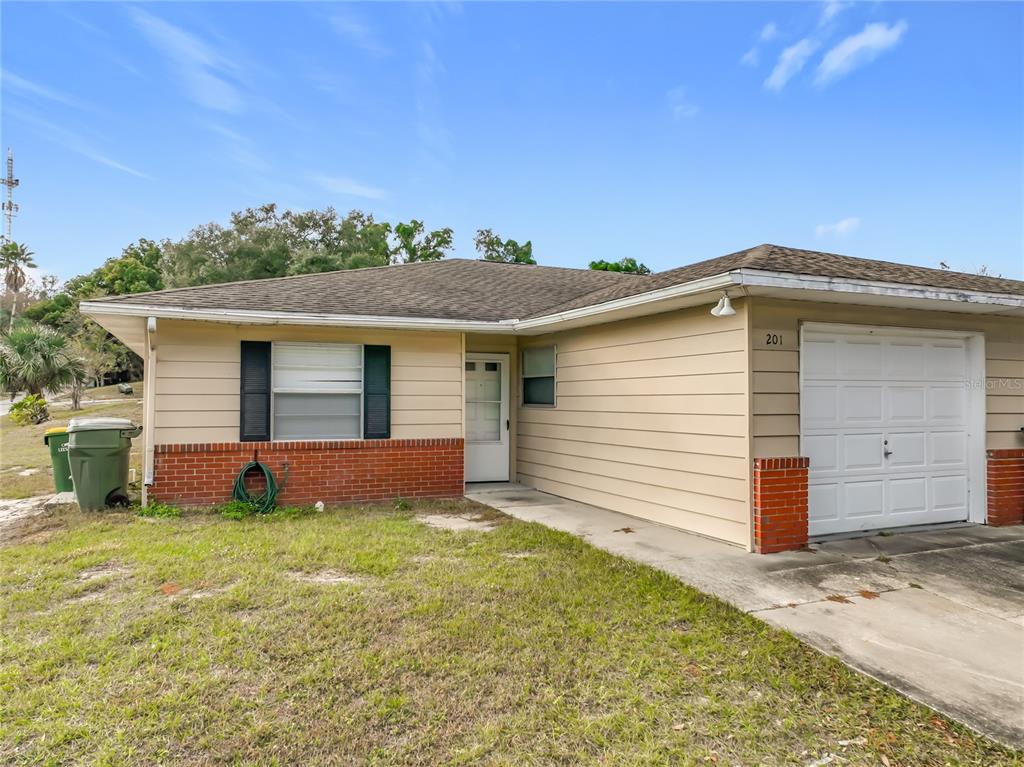201 FERN COURT