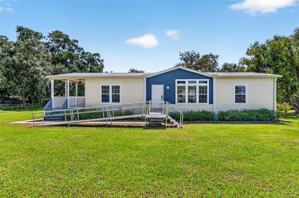 10006 EVANSTON LANE, WESLEY CHAPEL, FL — photo 2 of 30