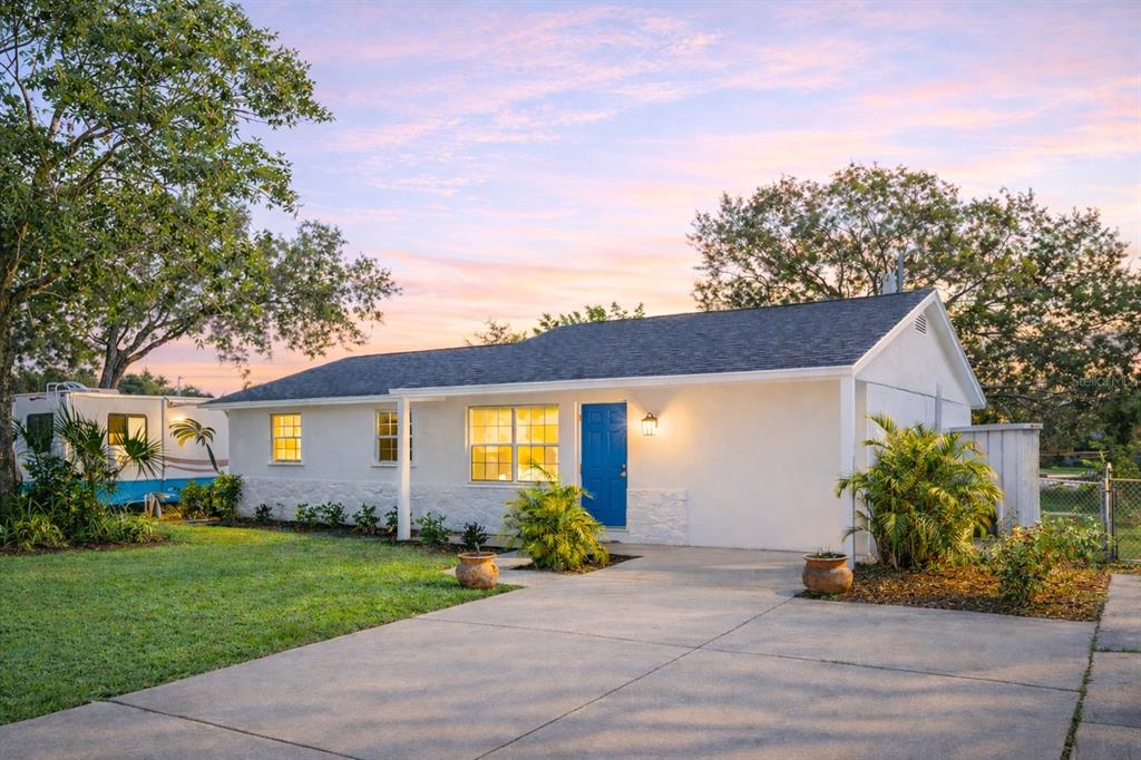 9049 ORCHID DR