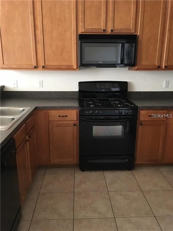 804 CARLYLE LANE, DELAND, FL — photo 2 of 16