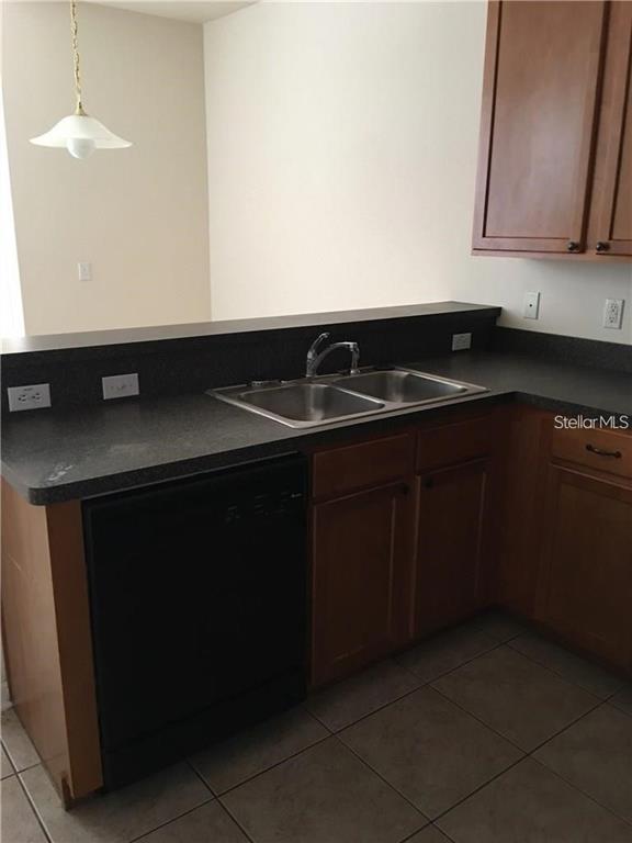 804 CARLYLE LANE, DELAND, FL — photo 4 of 16