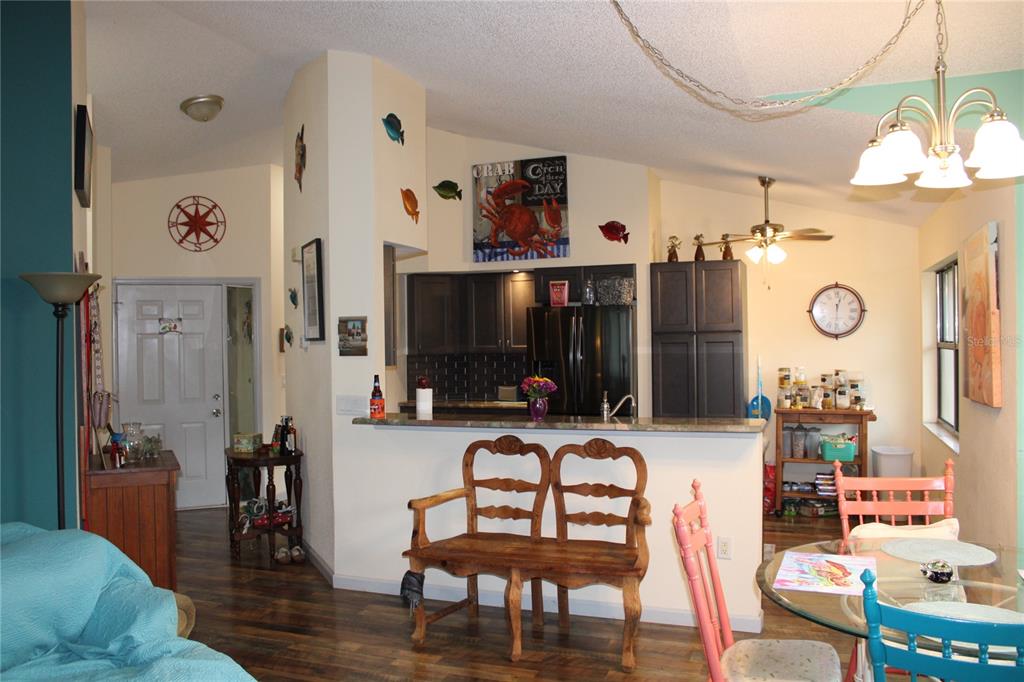1671 HAMILTON COURT UNIT 2102, DUNEDIN, FL — photo 5 of 30
