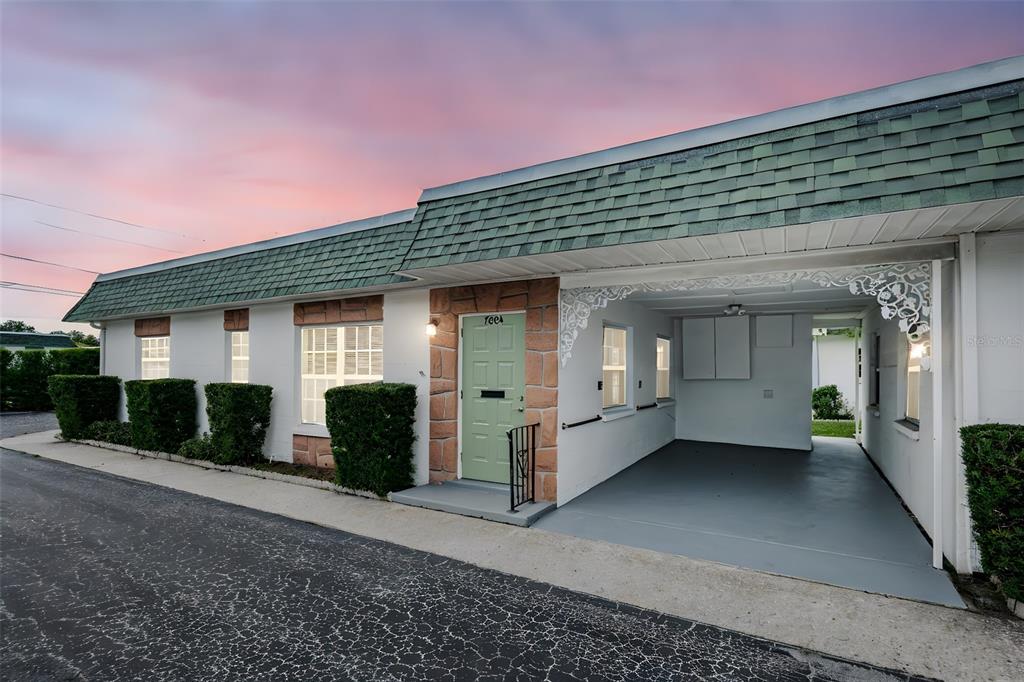 7804 39TH TERRACE N UNIT 7804G