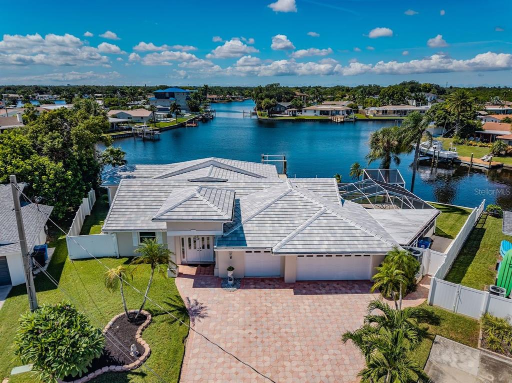 4280 13TH LANE NE, ST PETERSBURG, FL — photo 2 of 30