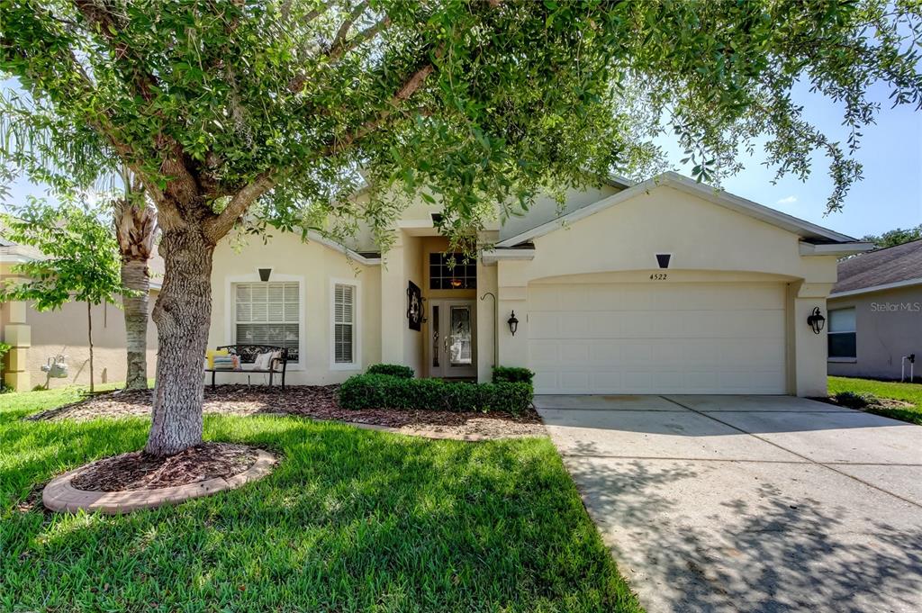 4522 LISETTE CIRCLE