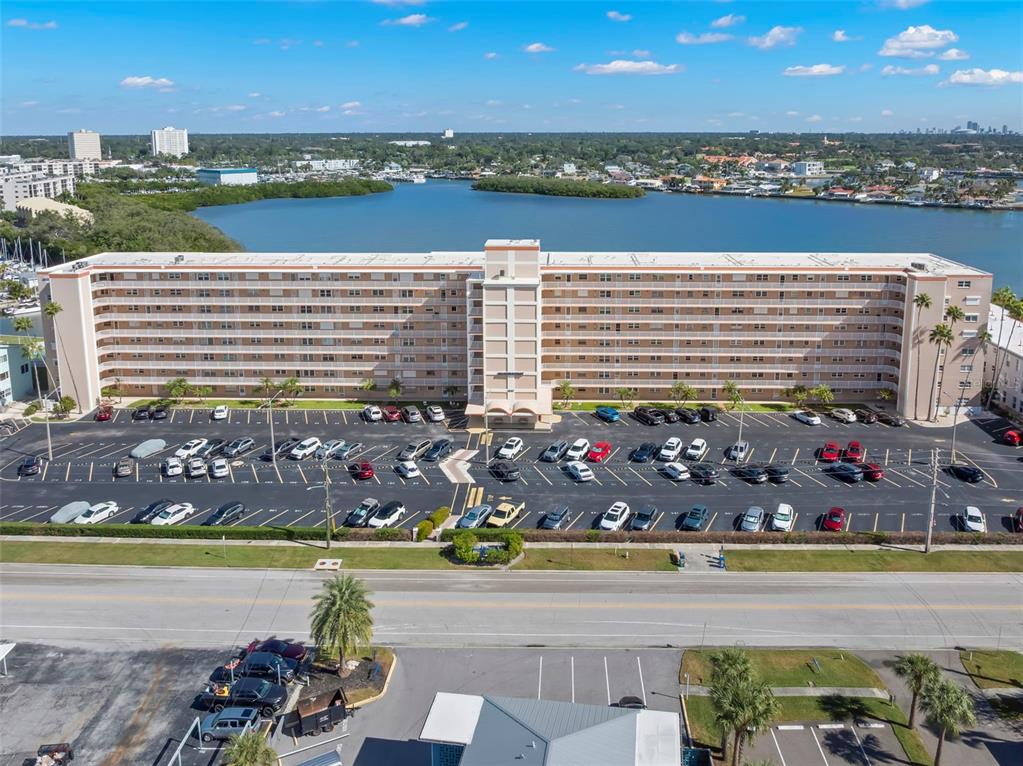 1847 SHORE DRIVE S UNIT 414