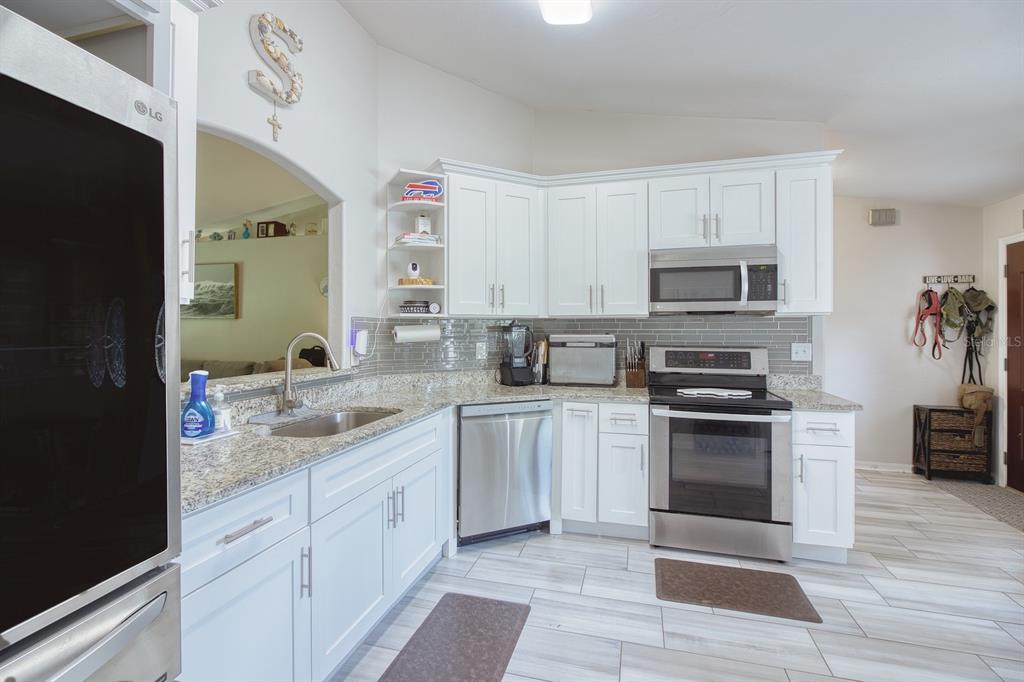 27 SOUNDERS TRAIL CIRCLE, ORMOND BEACH, FL — photo 3 of 23