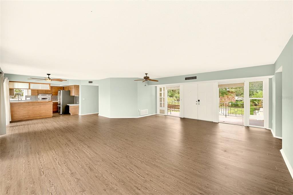 25 COUNTRY CLUB DRIVE, LARGO, FL — photo 4 of 30
