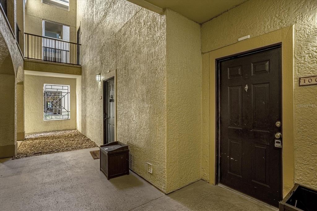 102 VISTA VERDI CIRCLE UNIT 100