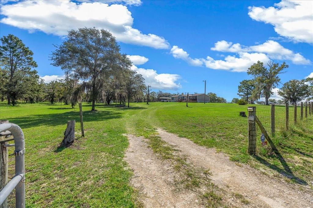 5791 SE 122ND AVENUE, MORRISTON, FL — photo 2 of 30