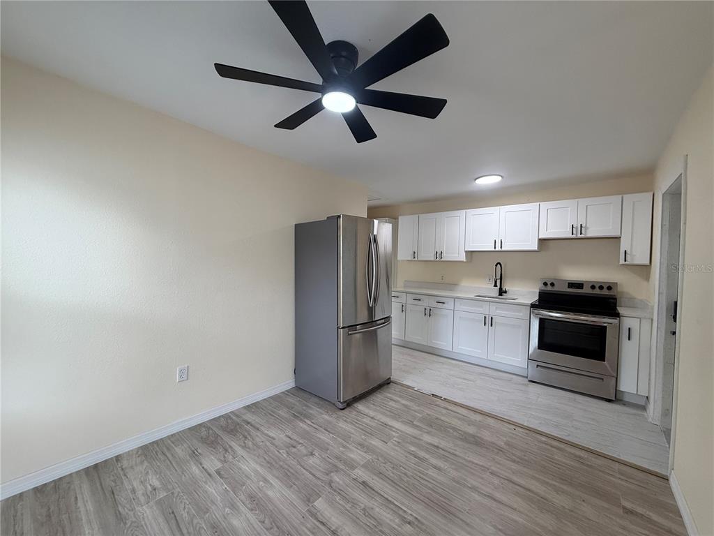 5680 28TH STREET N UNIT D5, ST PETERSBURG, FL — photo 2 of 8