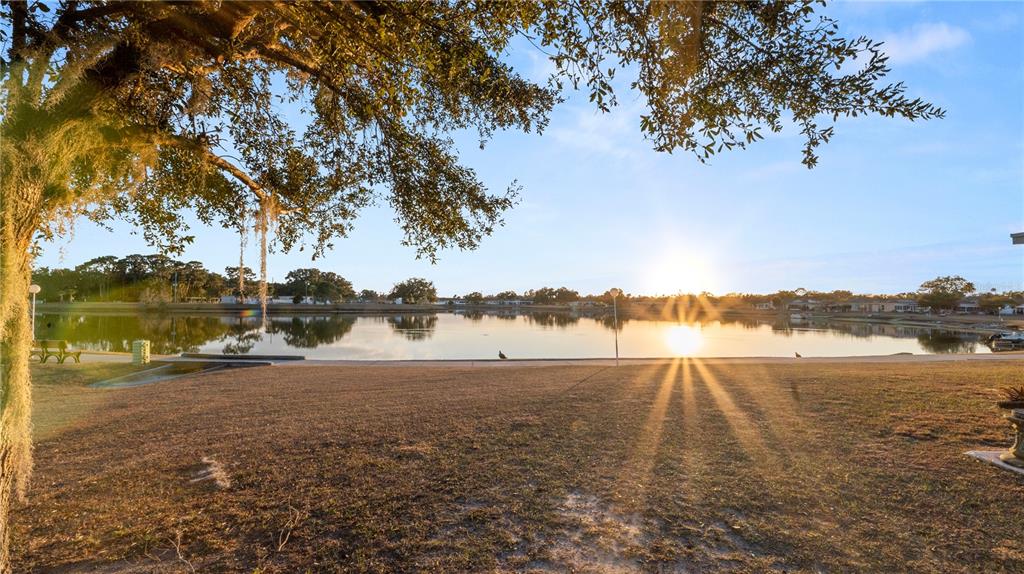 4311 CLUB CIRCLE, LAKESHORE, FL — photo 2 of 38