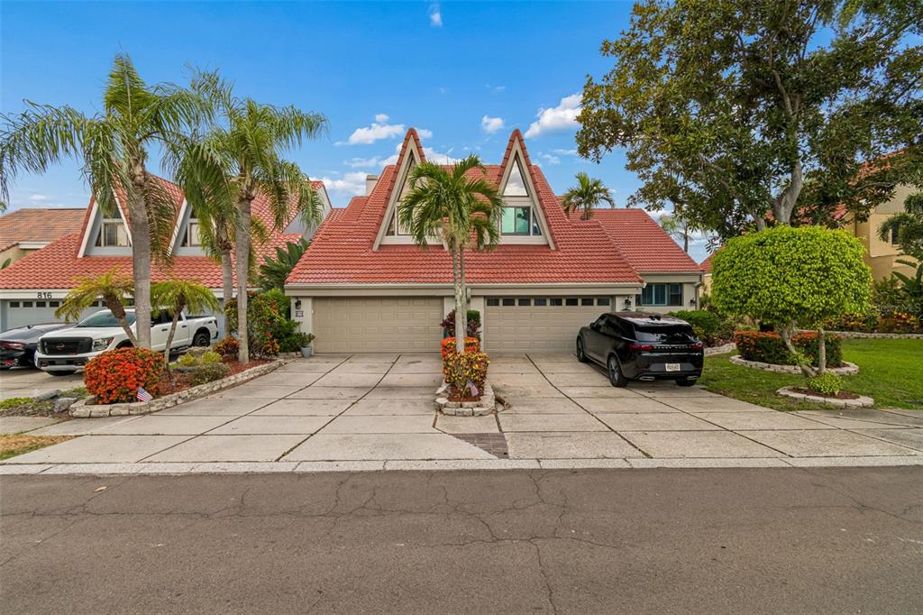 820 SYMPHONY ISLES BOULEVARD