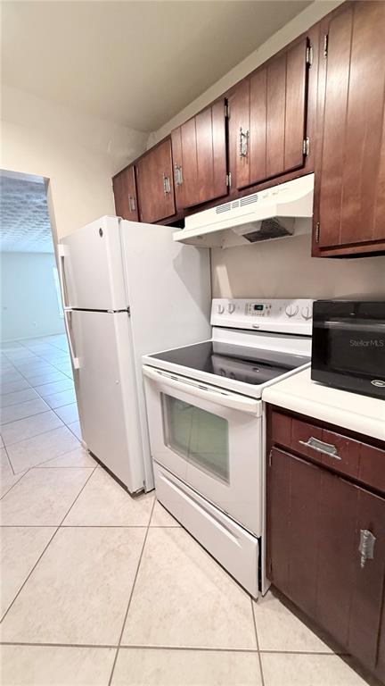 5311 HANSEL AVENUE UNIT D11, ORLANDO, FL — photo 4 of 10