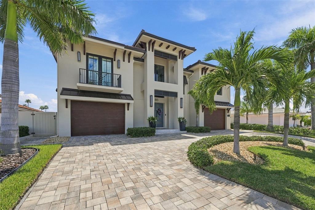 815 CAPRI BOULEVARD, TREASURE ISLAND, FL — photo 3 of 58
