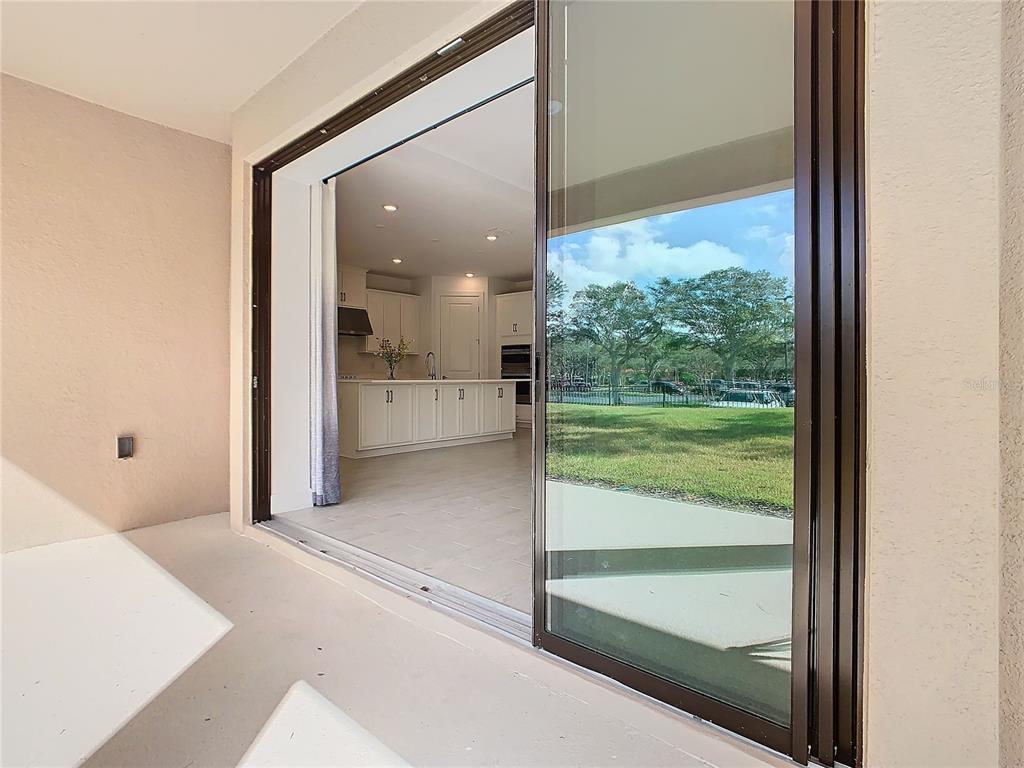 195 CASAVISTA DRIVE, KISSIMMEE, FL — photo 5 of 30