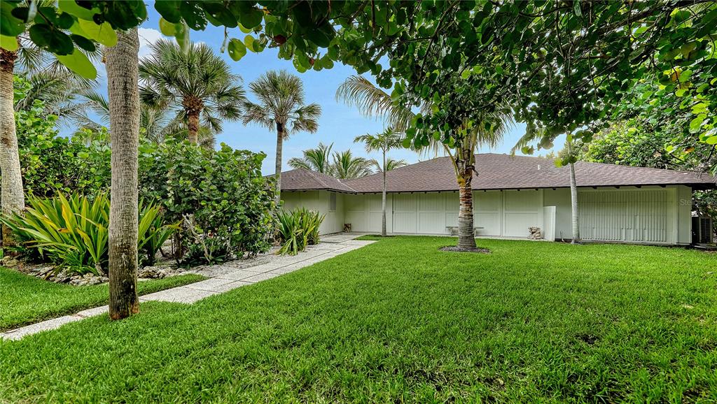 2417 CASEY KEY ROAD, NOKOMIS, FL — photo 5 of 18