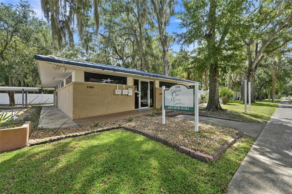 2105 S PARK AVENUE, SANFORD, FL — photo 2 of 19