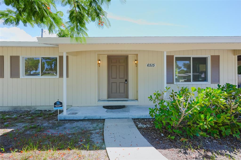 6515 3RD STREET COURT W, BRADENTON, FL — photo 4 of 64