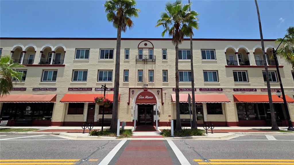 238 TAMPA AVENUE W UNIT 221