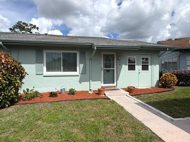 301 FRIAR COURT UNIT B, SUN CITY CENTER, FL — photo 2 of 30