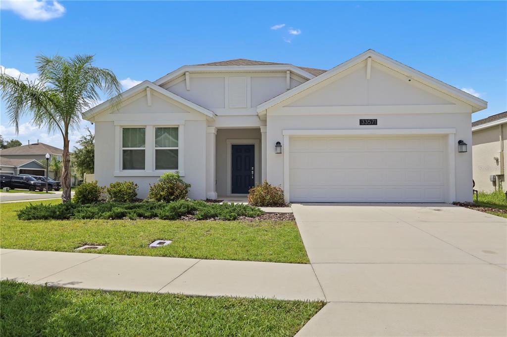33571 SKY BLOSSOM CIRCLE